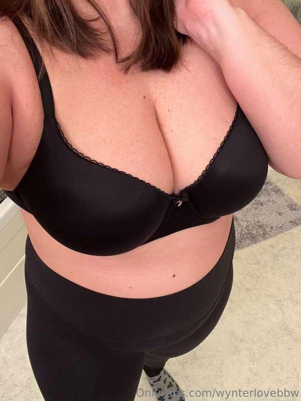 The sweater is off and I’m in nothing but a bra now! 😏

Need..
