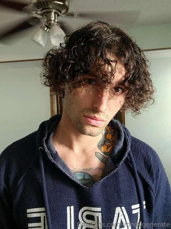 Do you guys like my long hair?