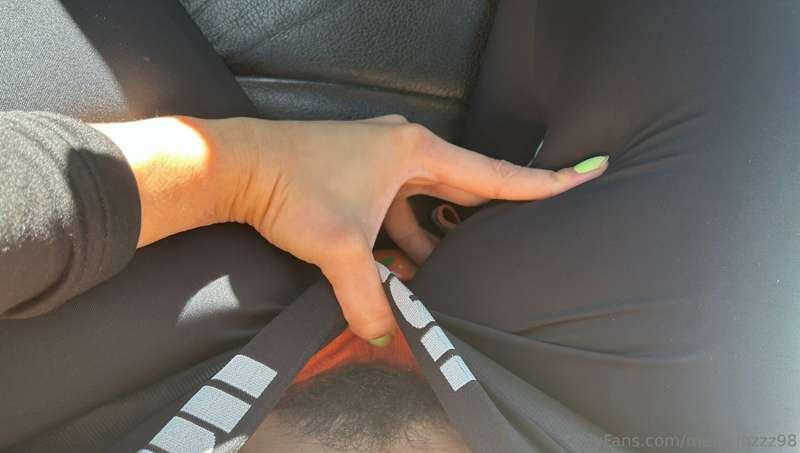 melykinzzz98 image #2
