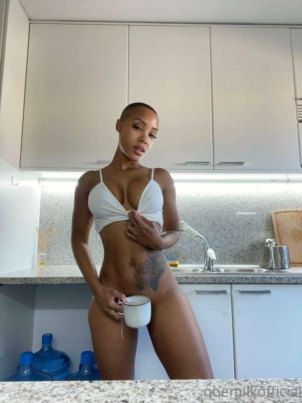 Good morning! Shall we have breakfast together?🤭