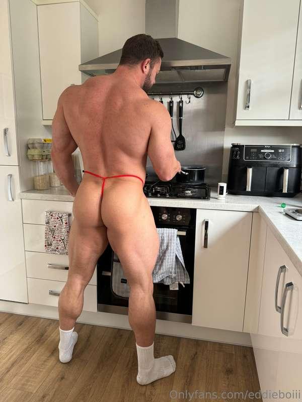 What's cookin'? 🍳😏