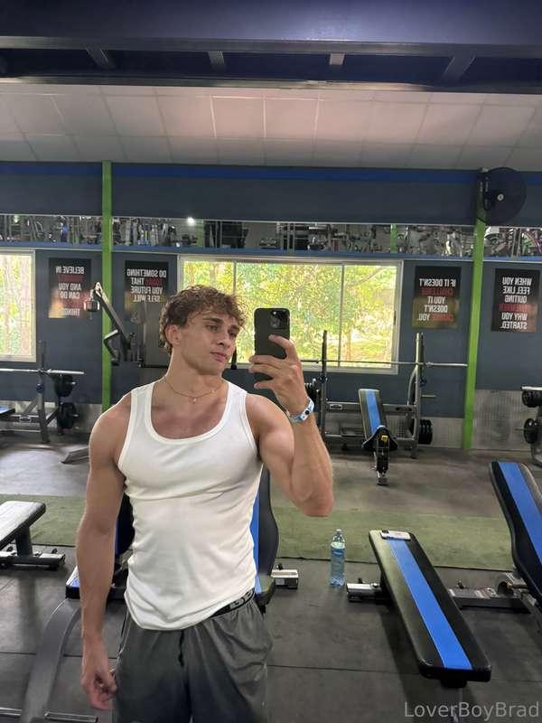 loverboybrad image #2