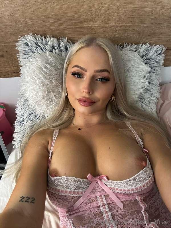Are my tits big enough for you?😏😋