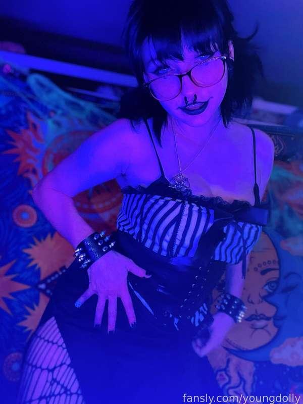 youngdolly image #21