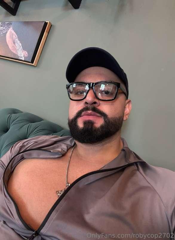 robycop2702 image #0