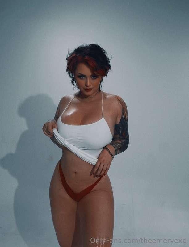 The lighting makes my hair look red instead of pink here. An..