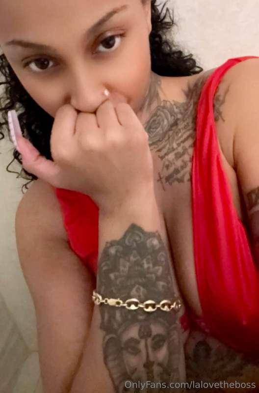 ***I feel like NO ONE is seeing my messages*** on my page an..