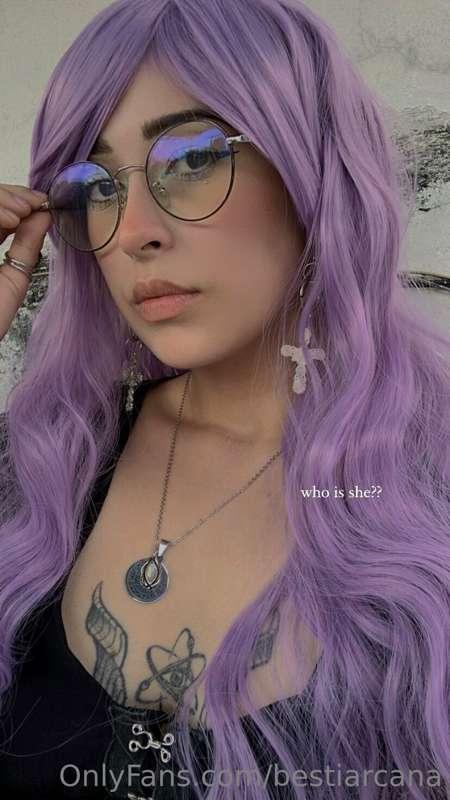 hola bebes, les gustaría un set de fotos así?🦋 de qué les gu..