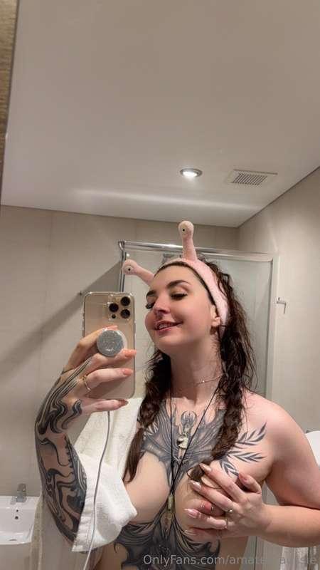 hello