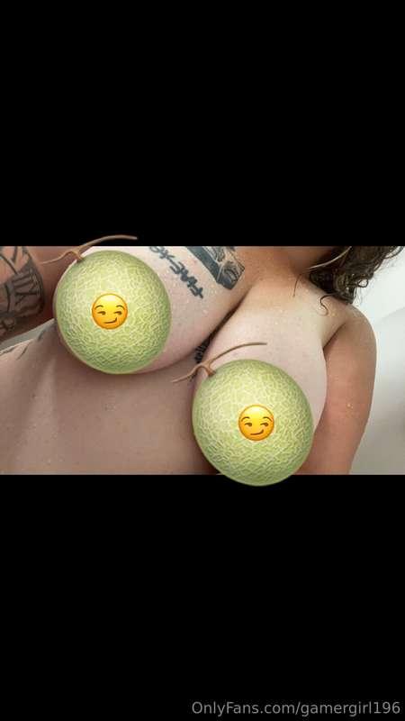 Who doesn’t love a good MONDAY MELON 🍈 🍈 😏 😈 😘