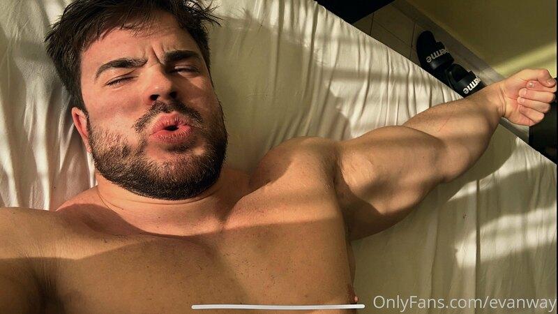 Good morning ?????
If you have video offer for me ?DM?
Full ..