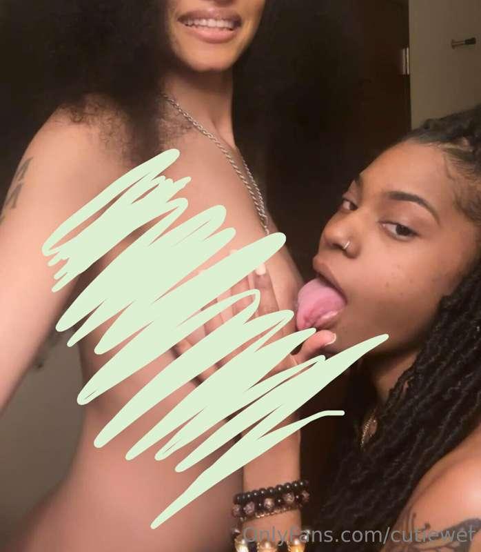 new GIRL  🍫😍🍫🍫+ sucking my titties & us playing w boobs •bot..