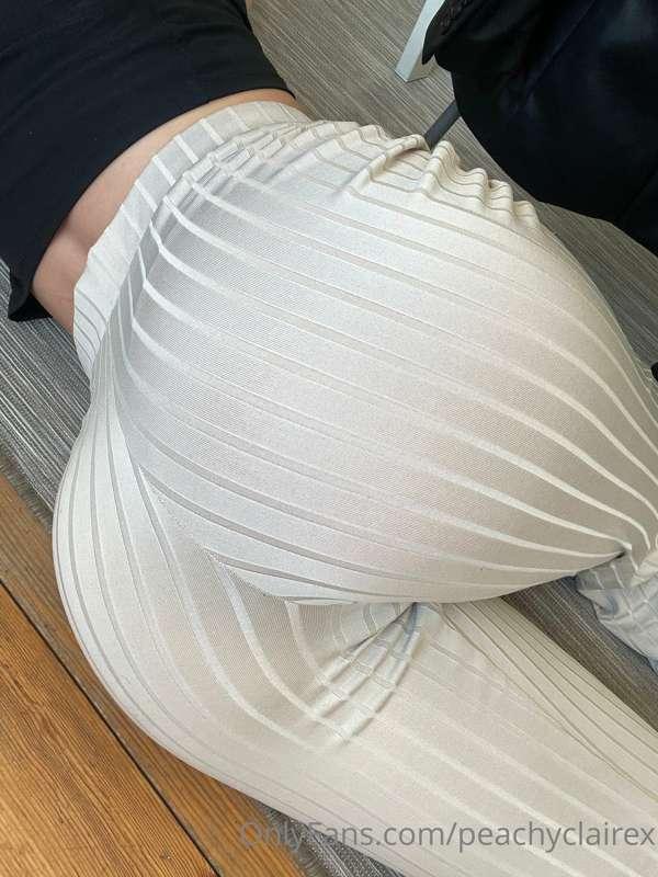 peachyclairex image #1