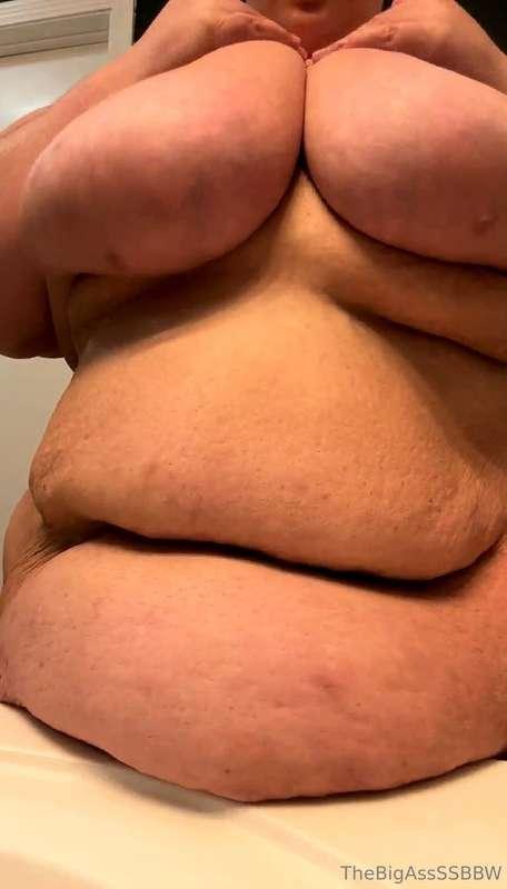 thebigassssbbw1 image #0