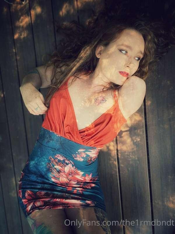 ORIGINAL POETRY TIME:
 Someways she was falling apart
But in..
