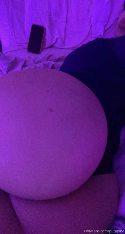 Come lay with me