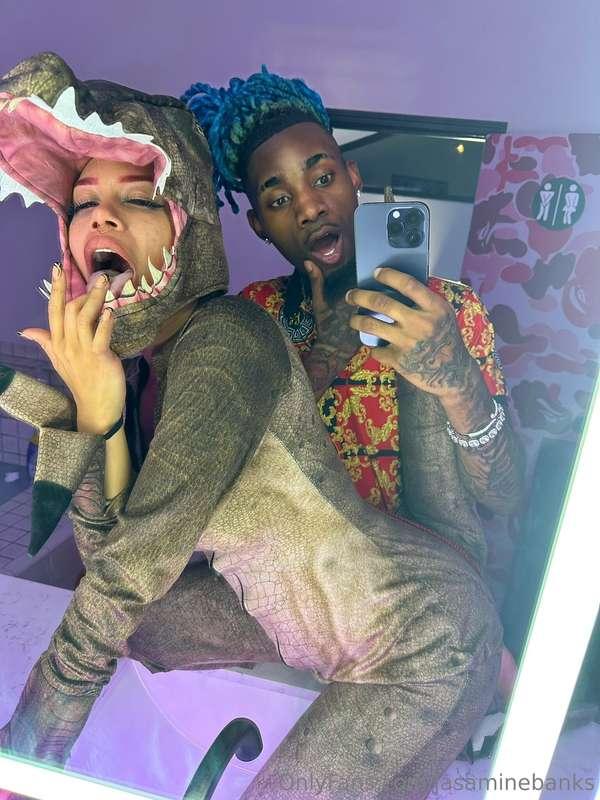 Rawr 🦖 