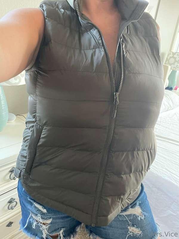 What do y’all think of my new vest??