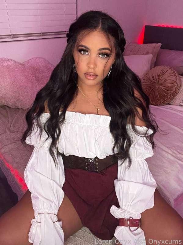 My tight holes want to be stuffed 😏

✎ #nerdy #ebony #cute #pokemon #exotic #bigass #gamer #reader #brunette #fyp
 