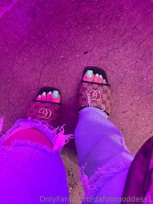 dafootgoddess1 main image