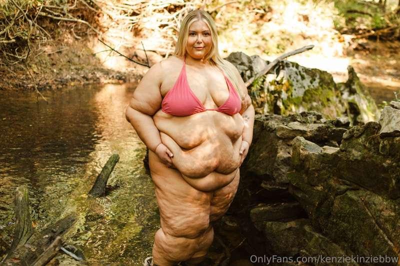 kenziekinziebbw image #6