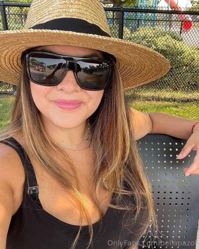 Wanna guess what's holding this top up? Just hope it behaves..