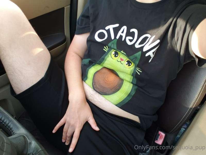 Playing a little in the car earlier today. 😘 DM me if you wa..