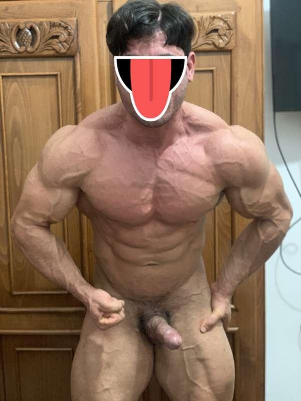 Getting Horny...Merry Christmas to all of you my lovely Fans..