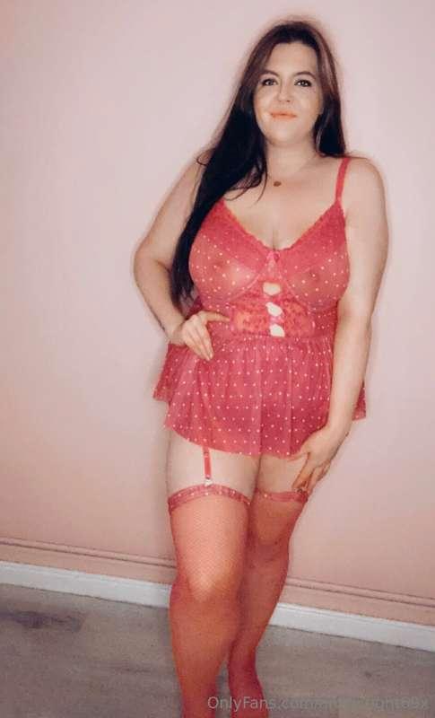 like if you can see my nipples 👀😋