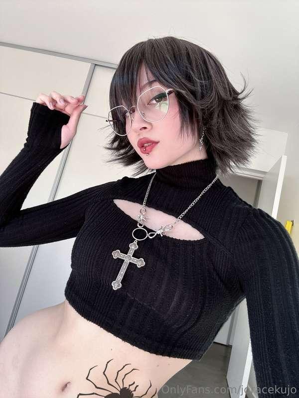 Hey 🤭🖤