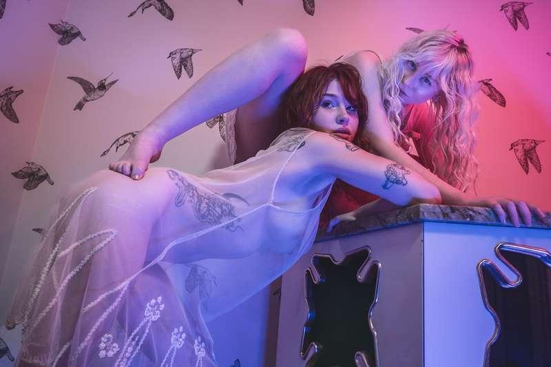 Me and @pixiebait are a pretty cute duo huh 😚