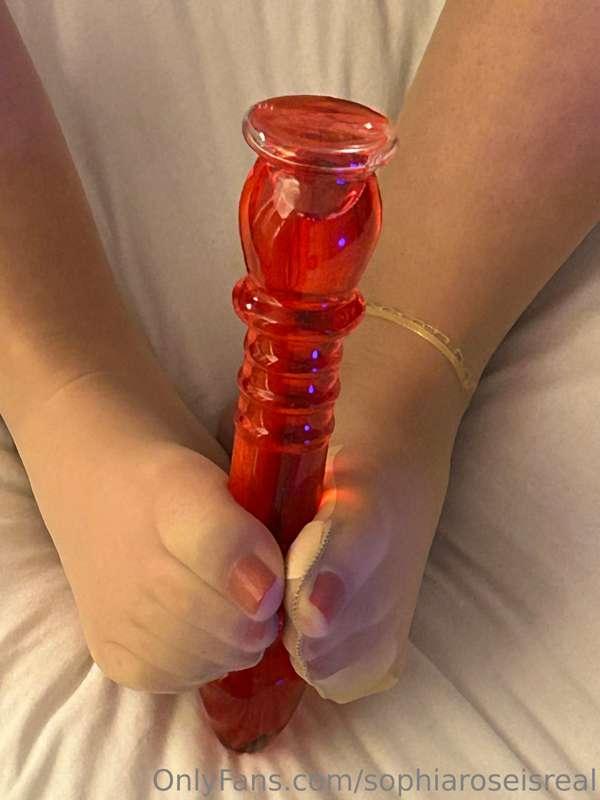 Foot job anyone?!