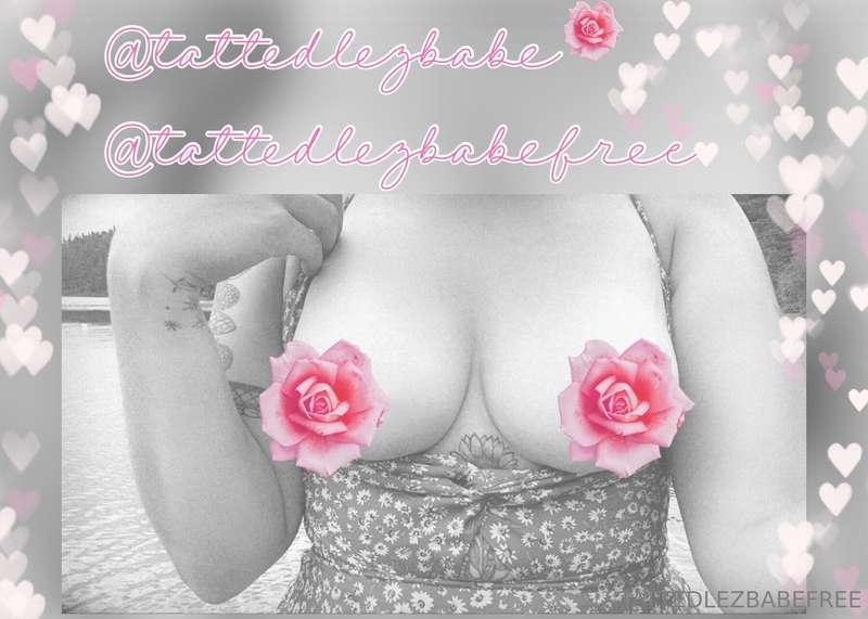 ## *sub to my vip @tattedlezbabe* 🤍💗

#throwback picture of ..