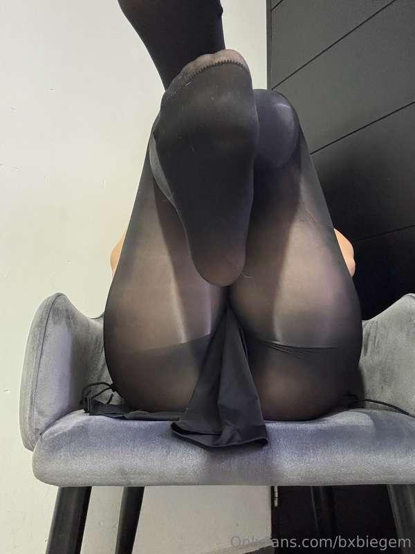 This is art! Agree? I will send you the video!! Check your D..
