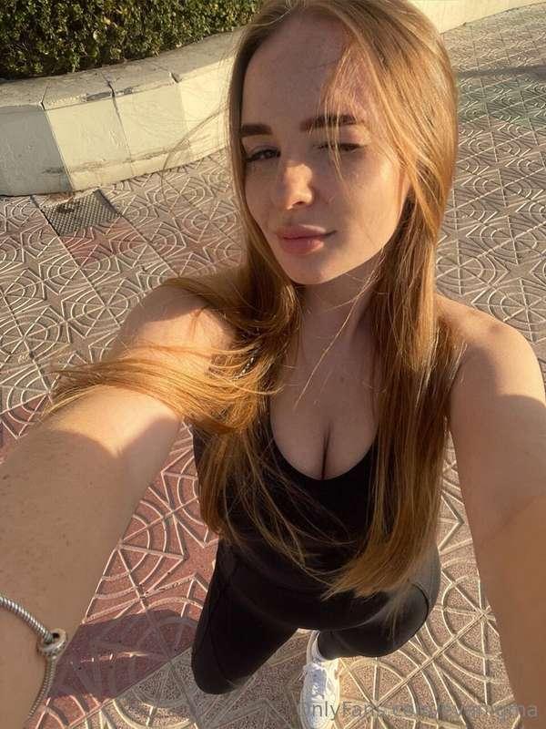 When the sun’s out here trying to compete with my glow 😎☀️It..