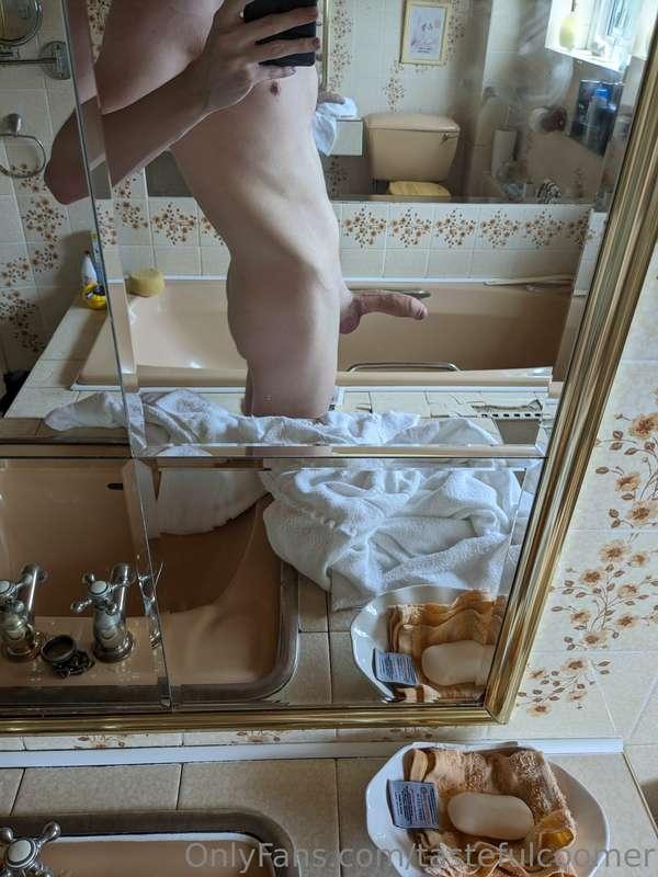 tastefulcoomer image #2