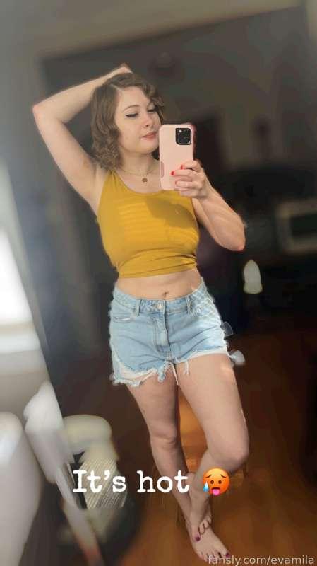 evamila image #1