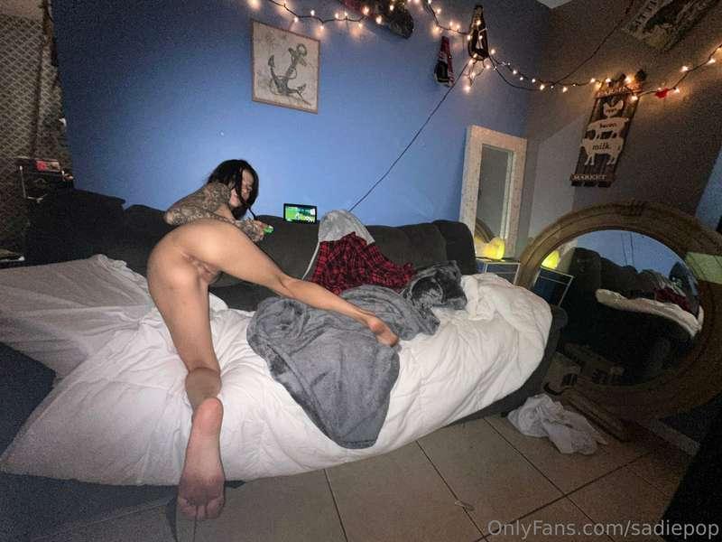 Would you play Pokémon with my dirty toes? #nintendo #switch..