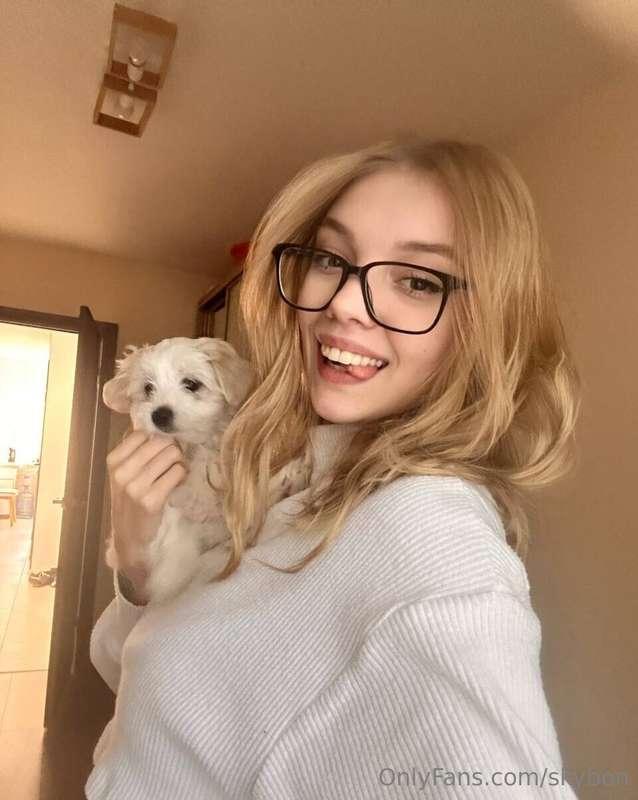 First selfie with Kira — we’re officially obsessed with each..