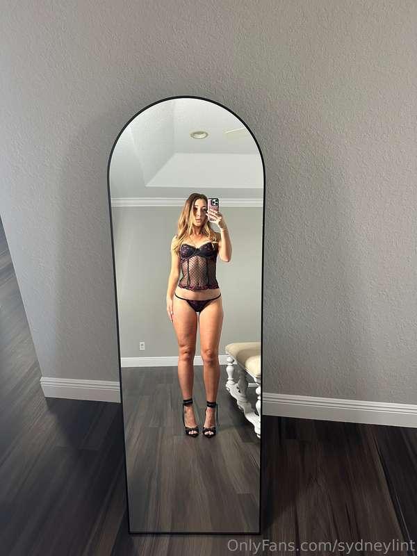 Hey there 🖤