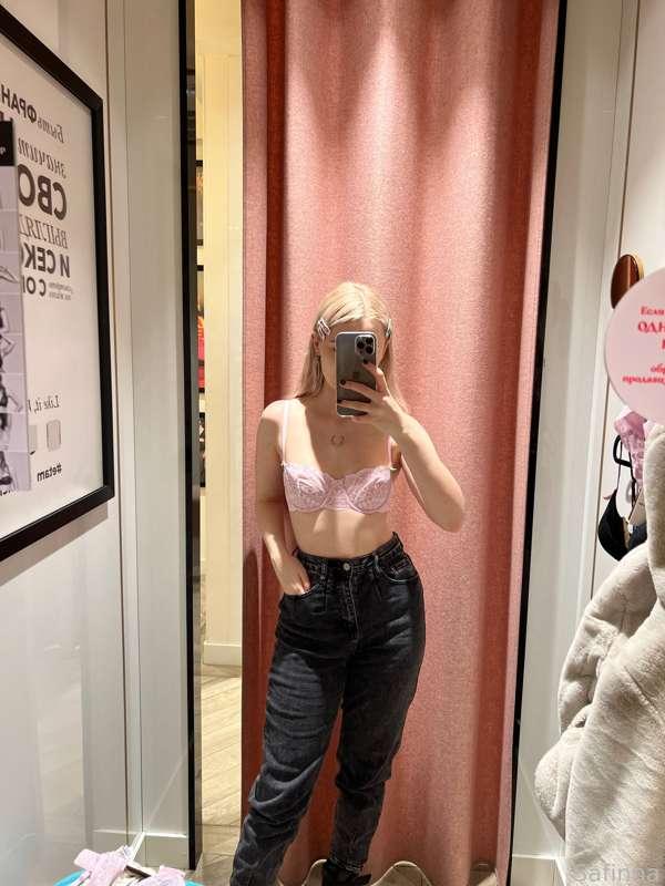 full version ;D


𓆩♡𓆪 #outdoor #smalltits #tits #blonde #daddysgirl #fyp 𓆩♡𓆪