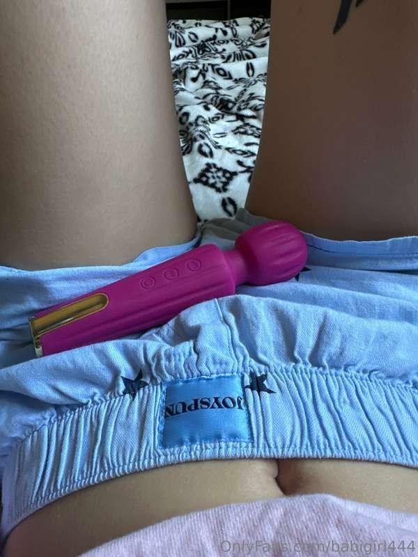 Wanna watch me play?? ☺️