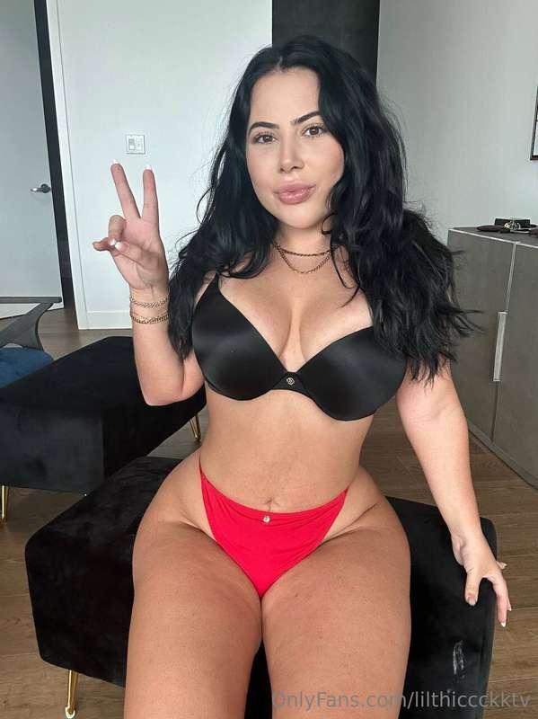 DONT FORGET ❗️I have a vip page 😈👉🏻 @LilThiccckk