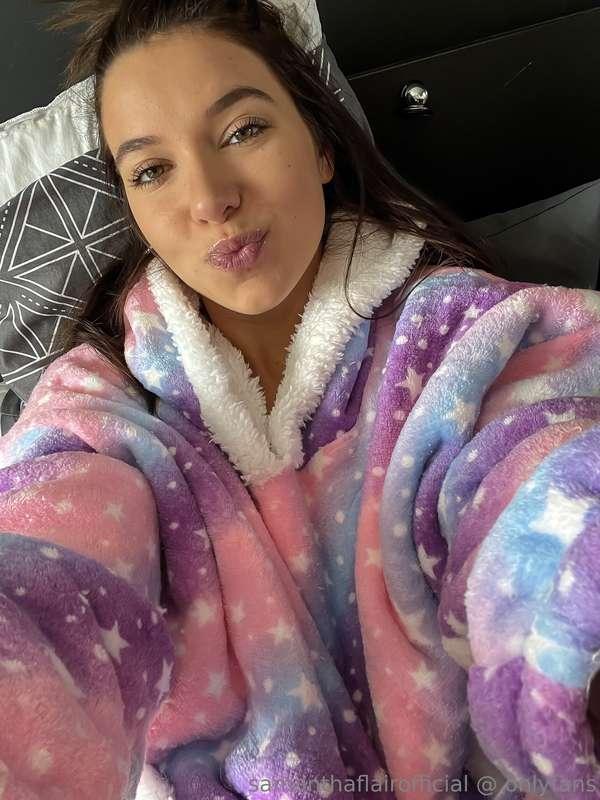 samanthaflairofficial image #9