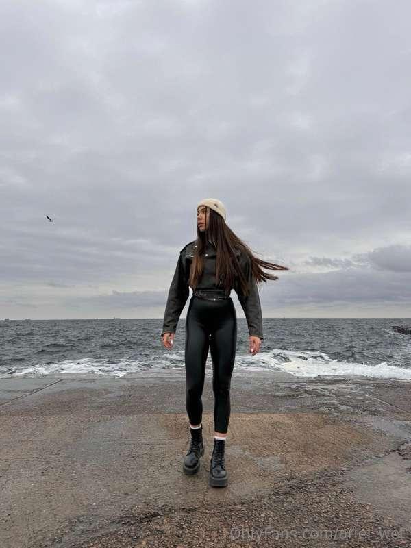 ariel_wet main image