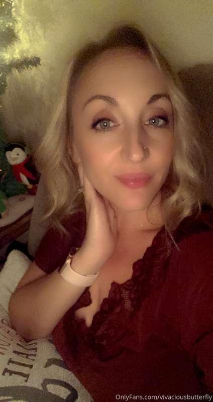 Happy Thanksgiving from Me! 
Lots to be thankful for…. ❤️🥰
I..