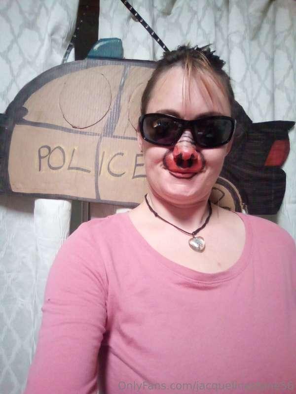 My first costume...a oinky little pig. Lol