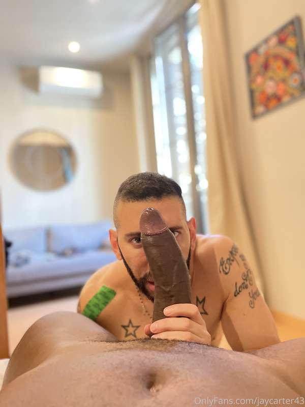 Look How @italo_gang Suck My Huge And Big Cock 🍆👀😈💦