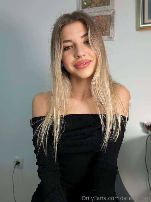 That's my birthday month 😇💕I'm already starting to feel the ..