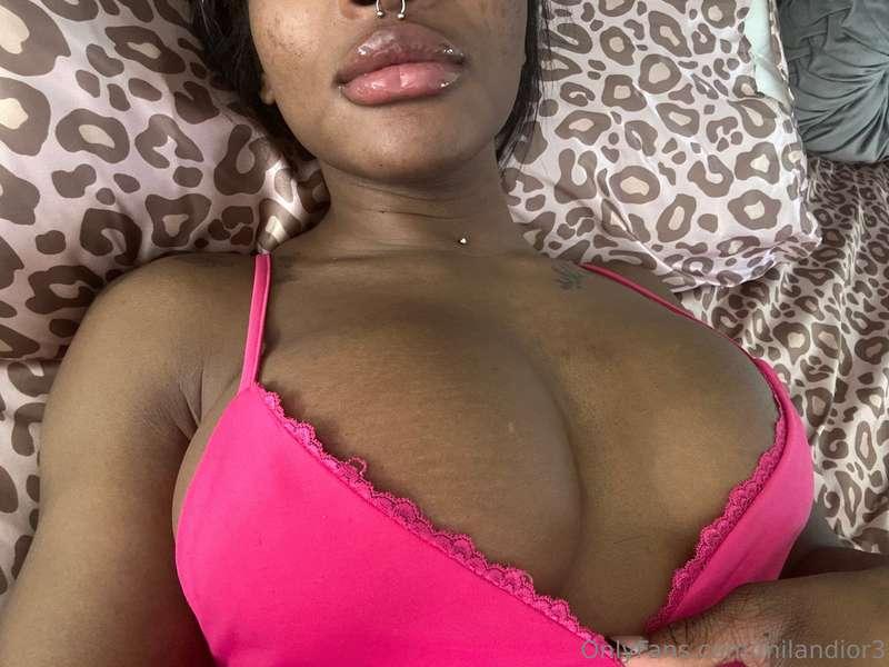 Feeling so stressed out lately... DM me a little something t..